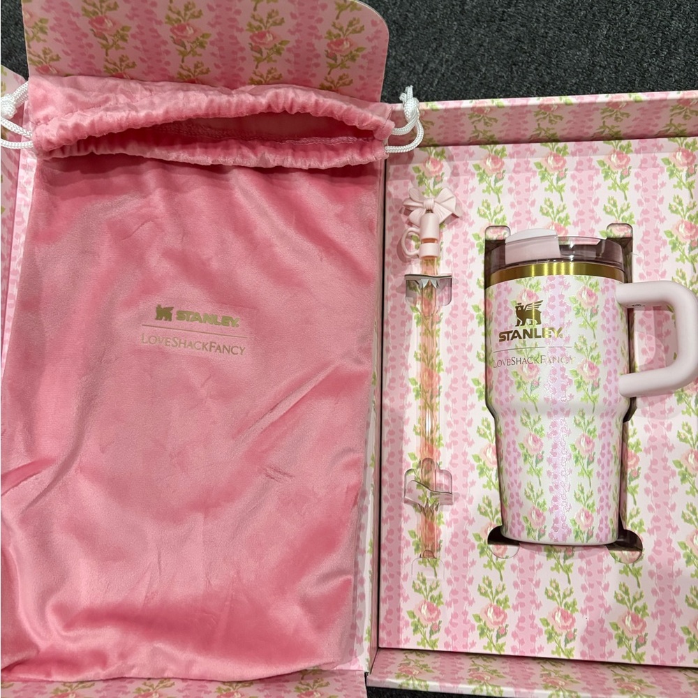 Stanley x LoveShackFancy Blooming Heirloom 20oz Tumbler